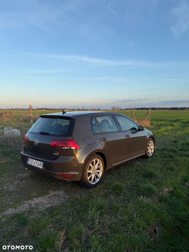 Volkswagen Golf - 3