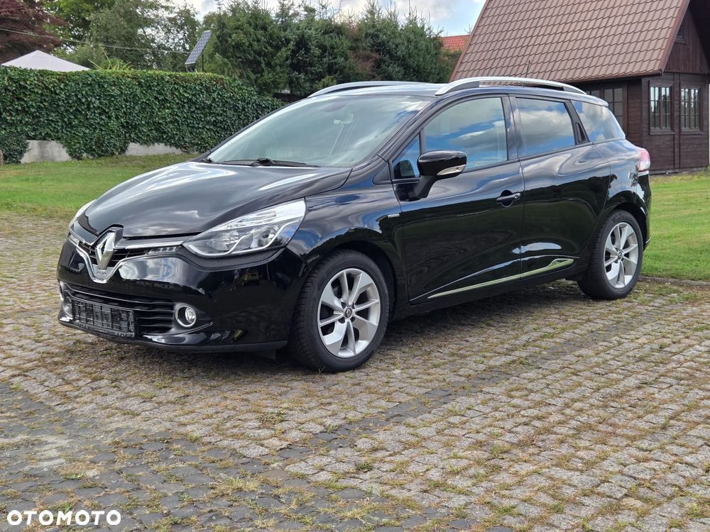 Renault Clio - 1