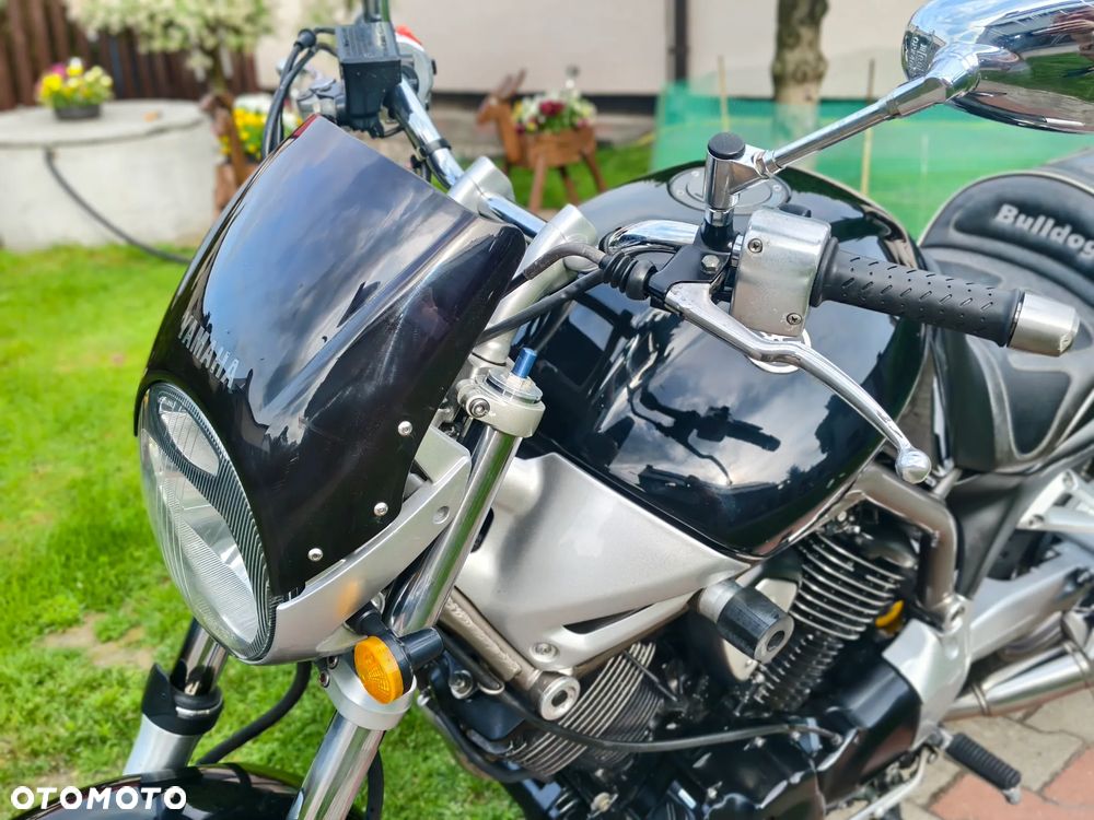 Yamaha BT - 33