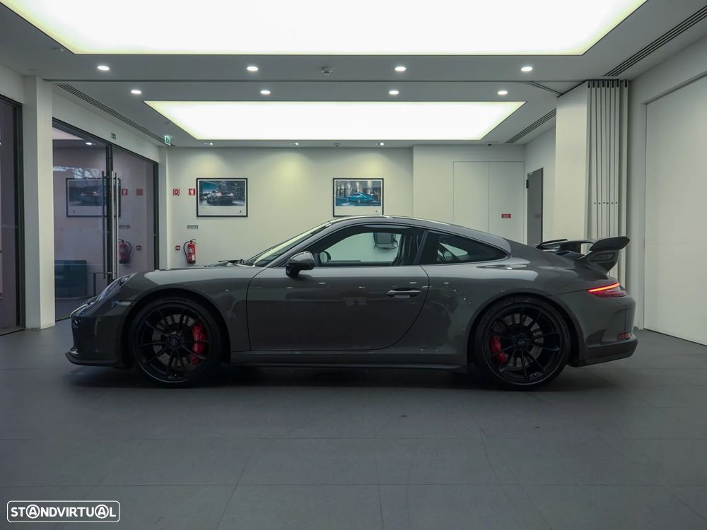 Porsche 911 Série F - 2