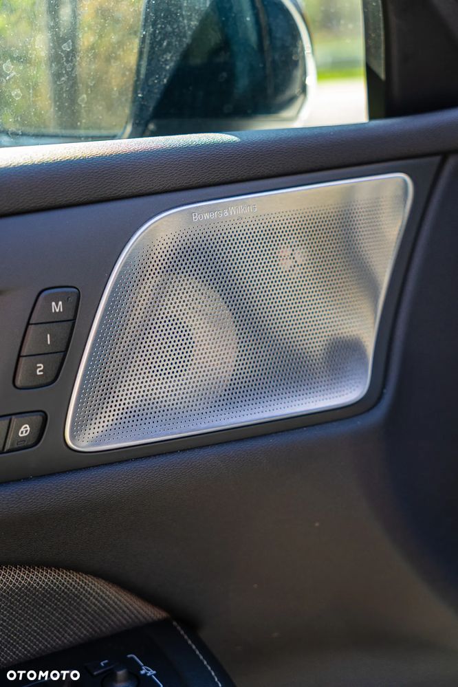 Volvo V60 B4 B Ultra Dark - 9