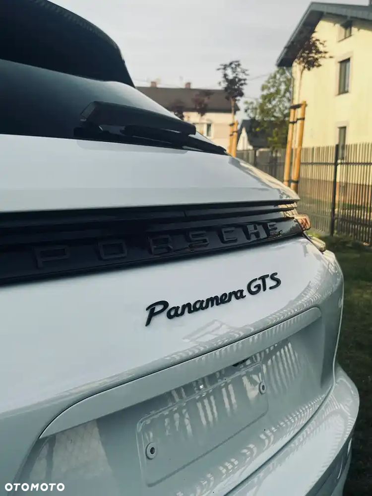 Porsche Panamera GTS GPF - 7