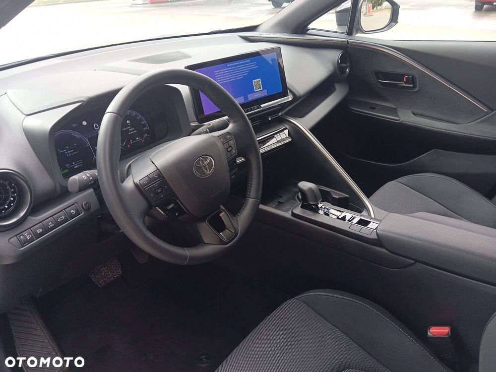 Toyota C-HR - 12
