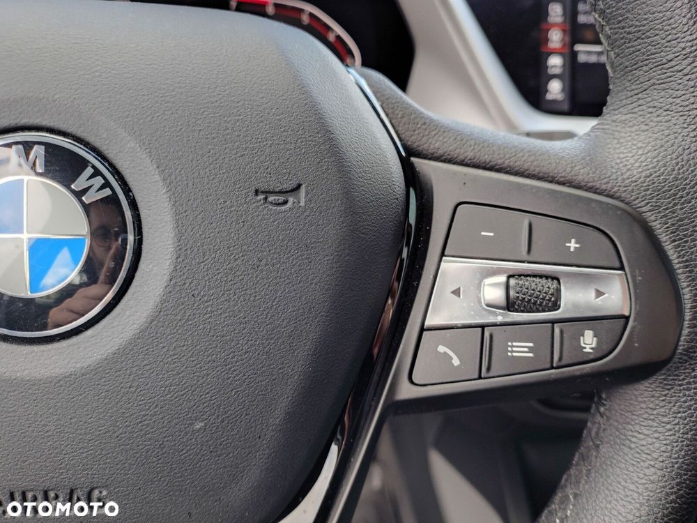 BMW Seria 1 118i Advantage - 19