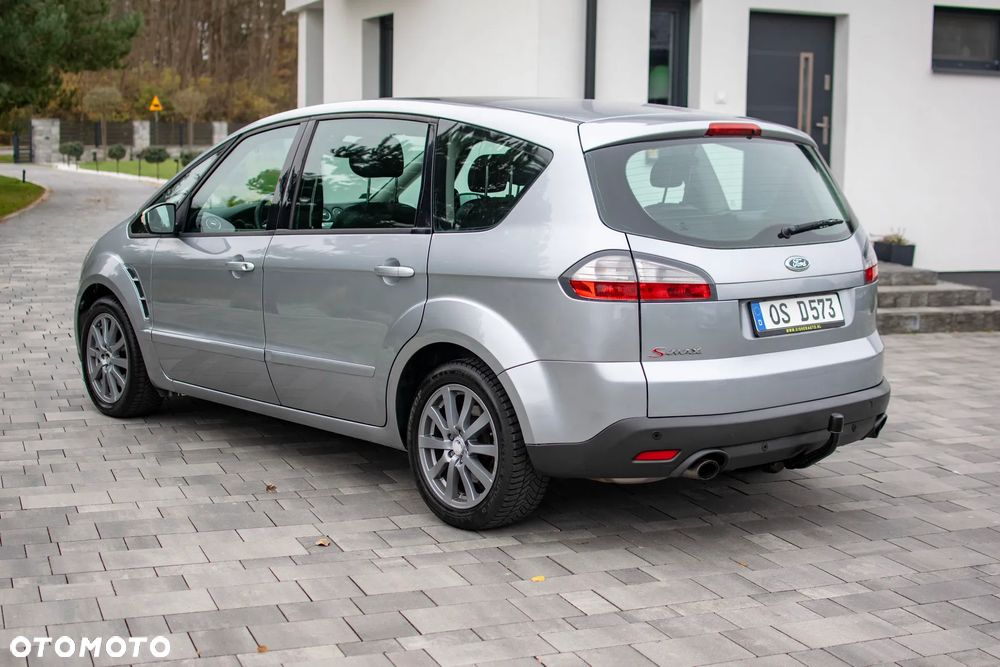 Ford S-Max - 25