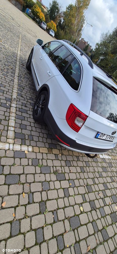 Skoda Superb 2.0 TDI Green tec 4x4 DSG Elegance - 3