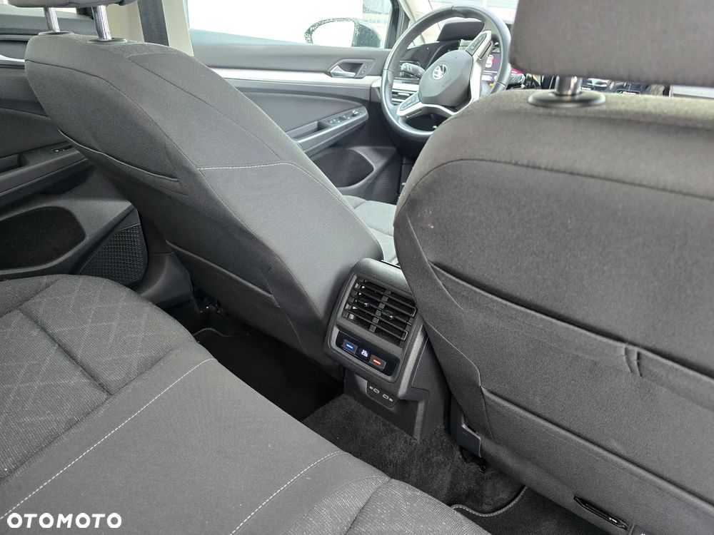 Volkswagen Golf - 12