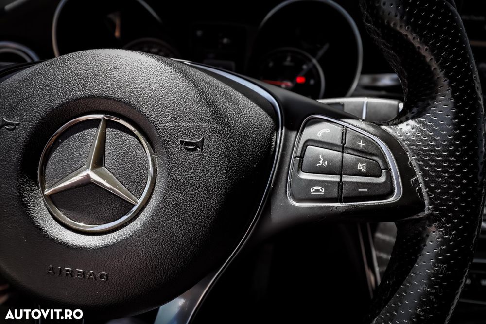 Mercedes-Benz C - 19