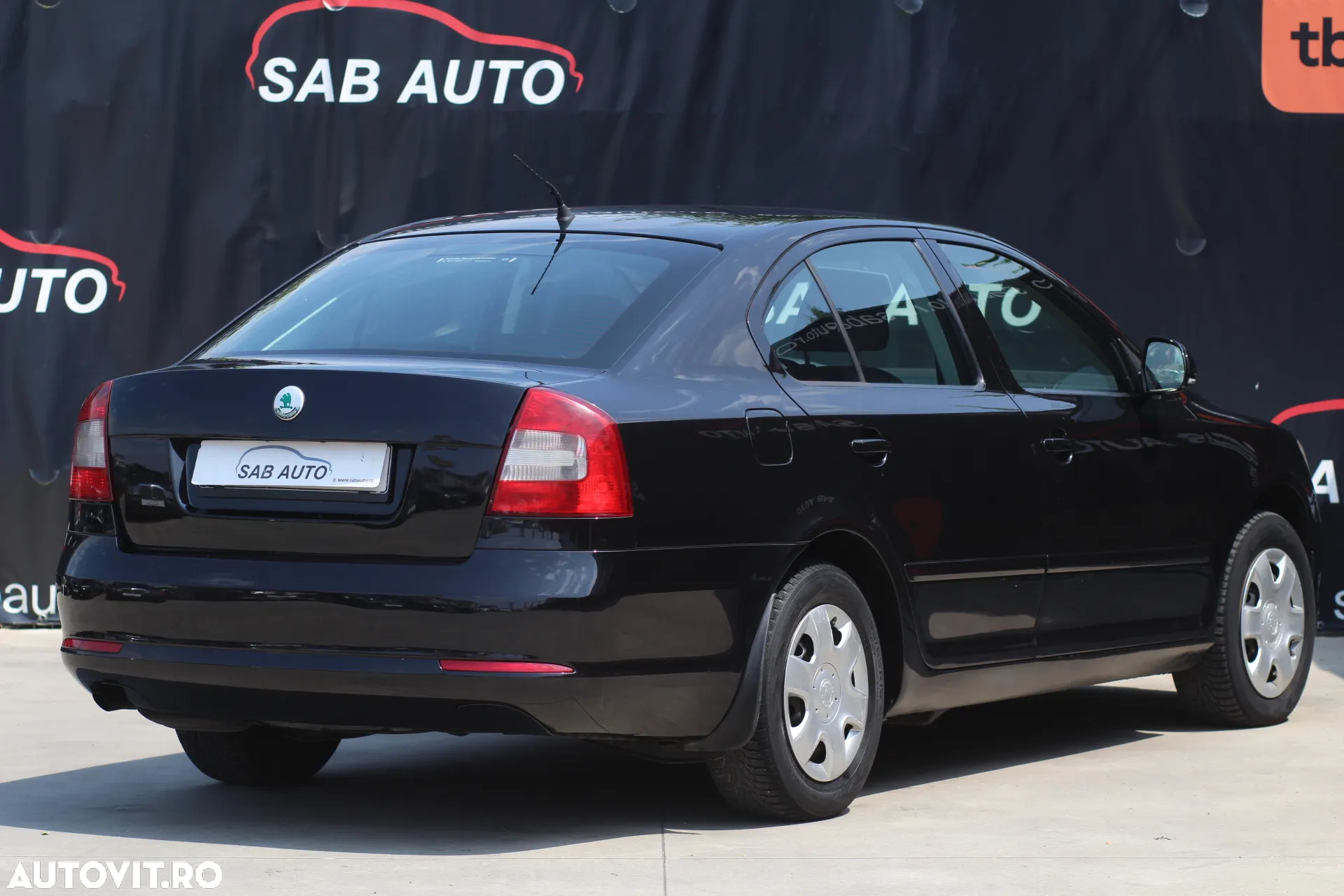 Skoda Octavia 1.6 Active - 10