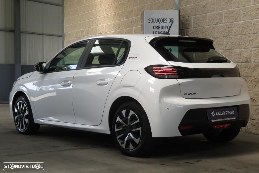 Peugeot e-208 50 kWh Style - 4