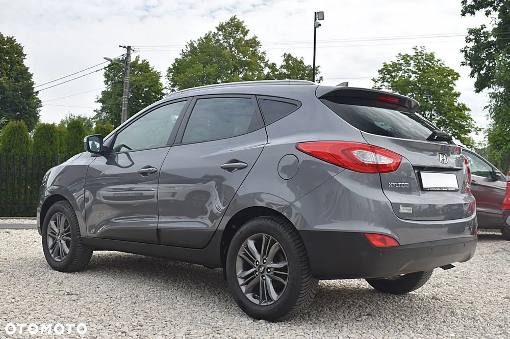 Hyundai ix35 1.6 2WD Fifa World Cup Edition - 6