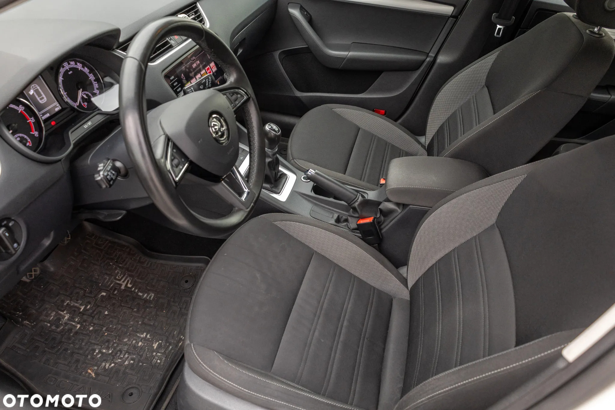Skoda Octavia 1.5 TSI ACT Ambition - 24