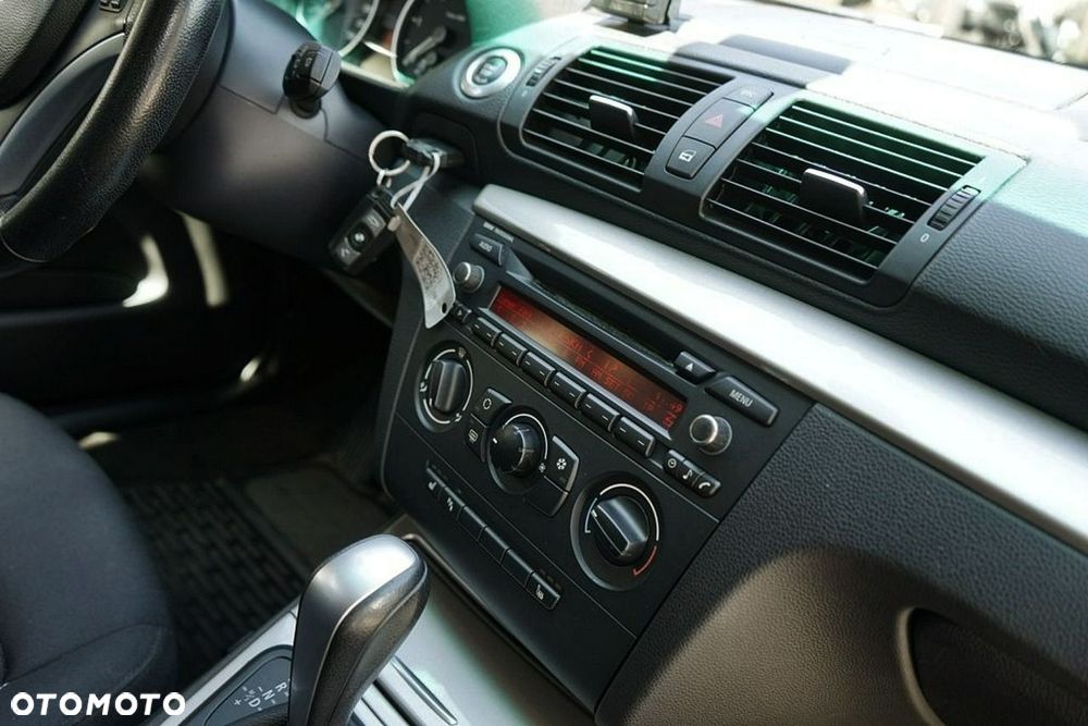 BMW Seria 1 118d - 26