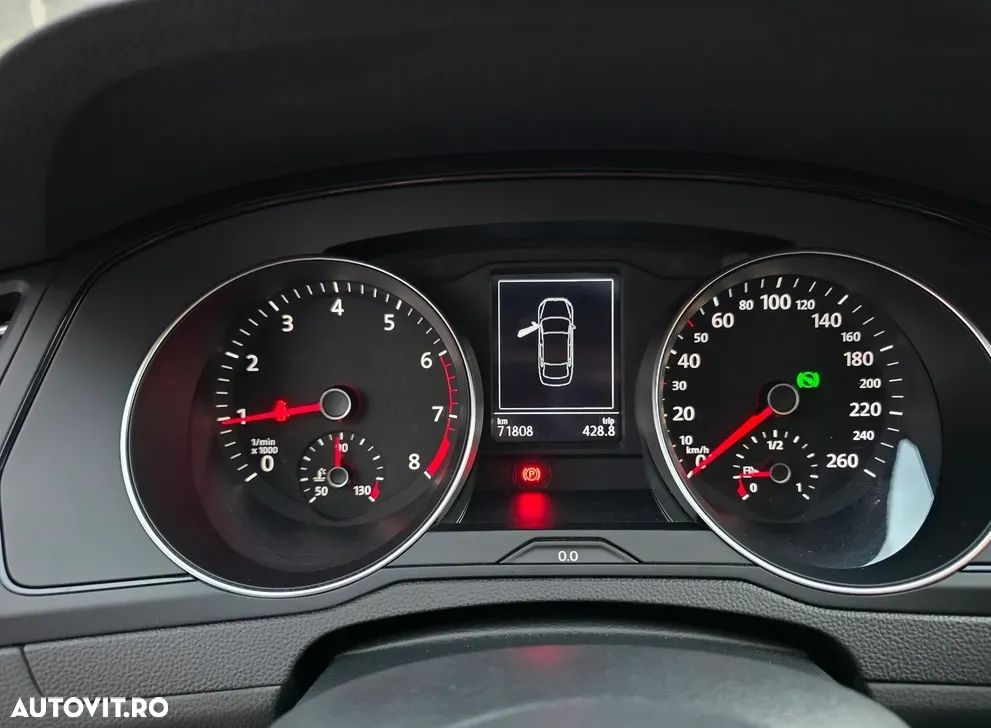 Volkswagen Passat 1.5 TSI OPF DSG Business - 18