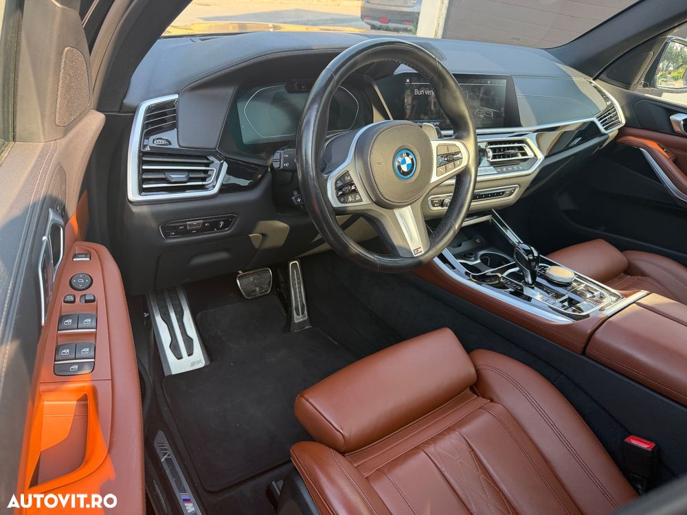 BMW X5 xDrive45e - 11