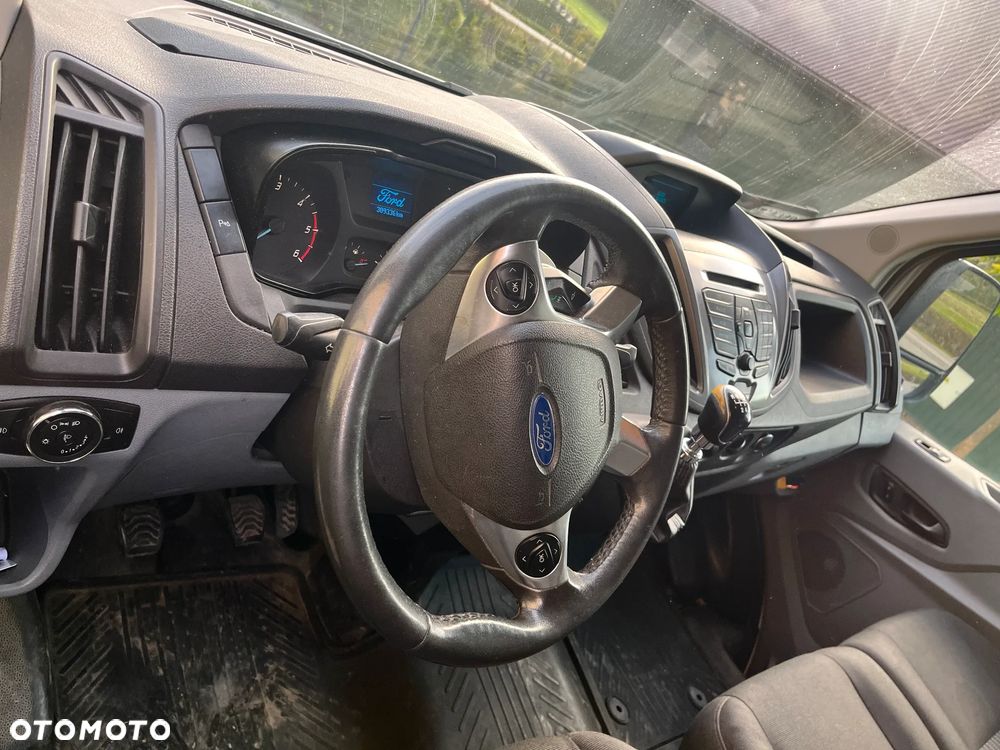 Ford Transit L2H2 2.2TDCI 125KM - 10