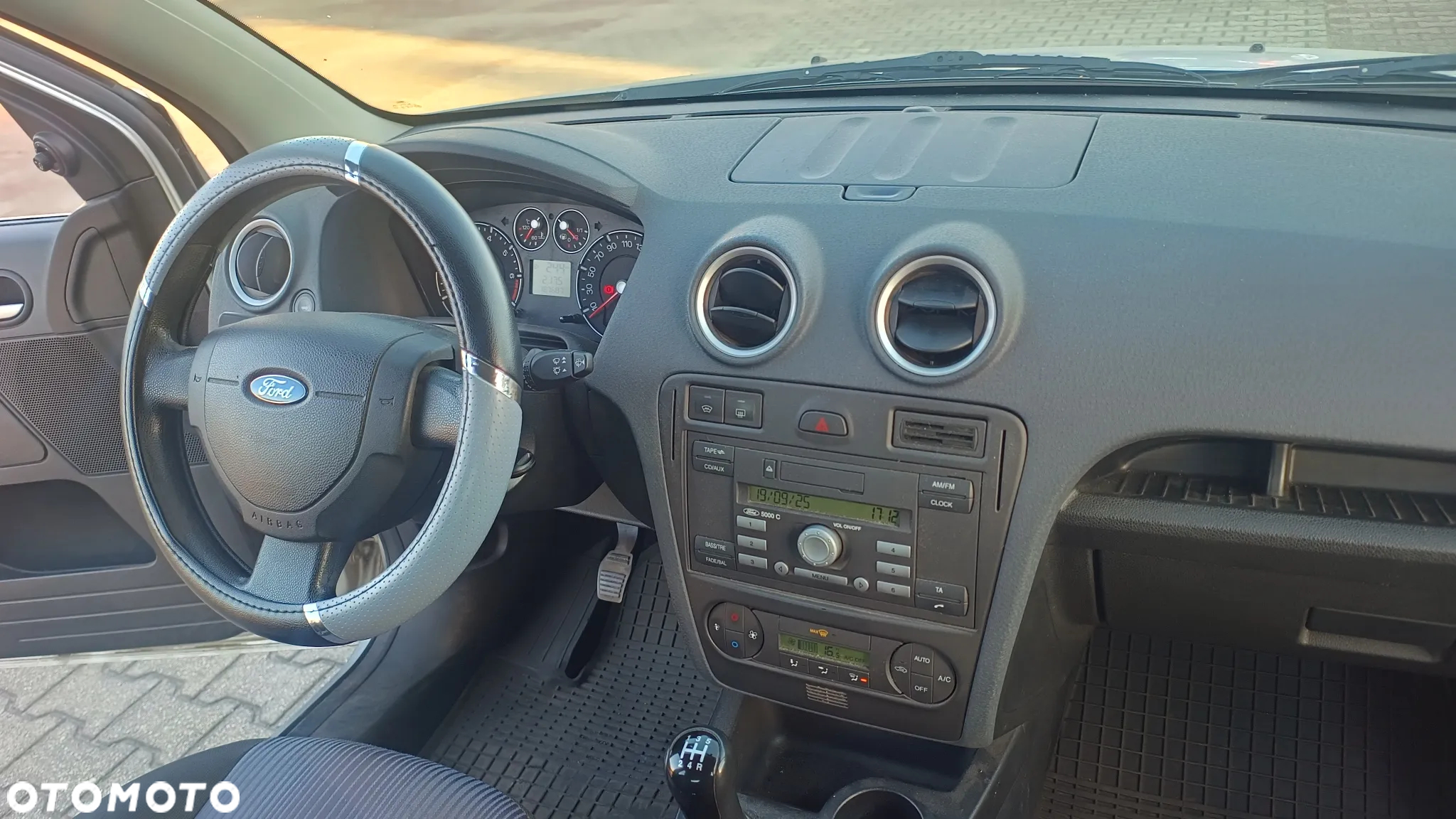 Ford Fusion 1.4 Gold X - 19