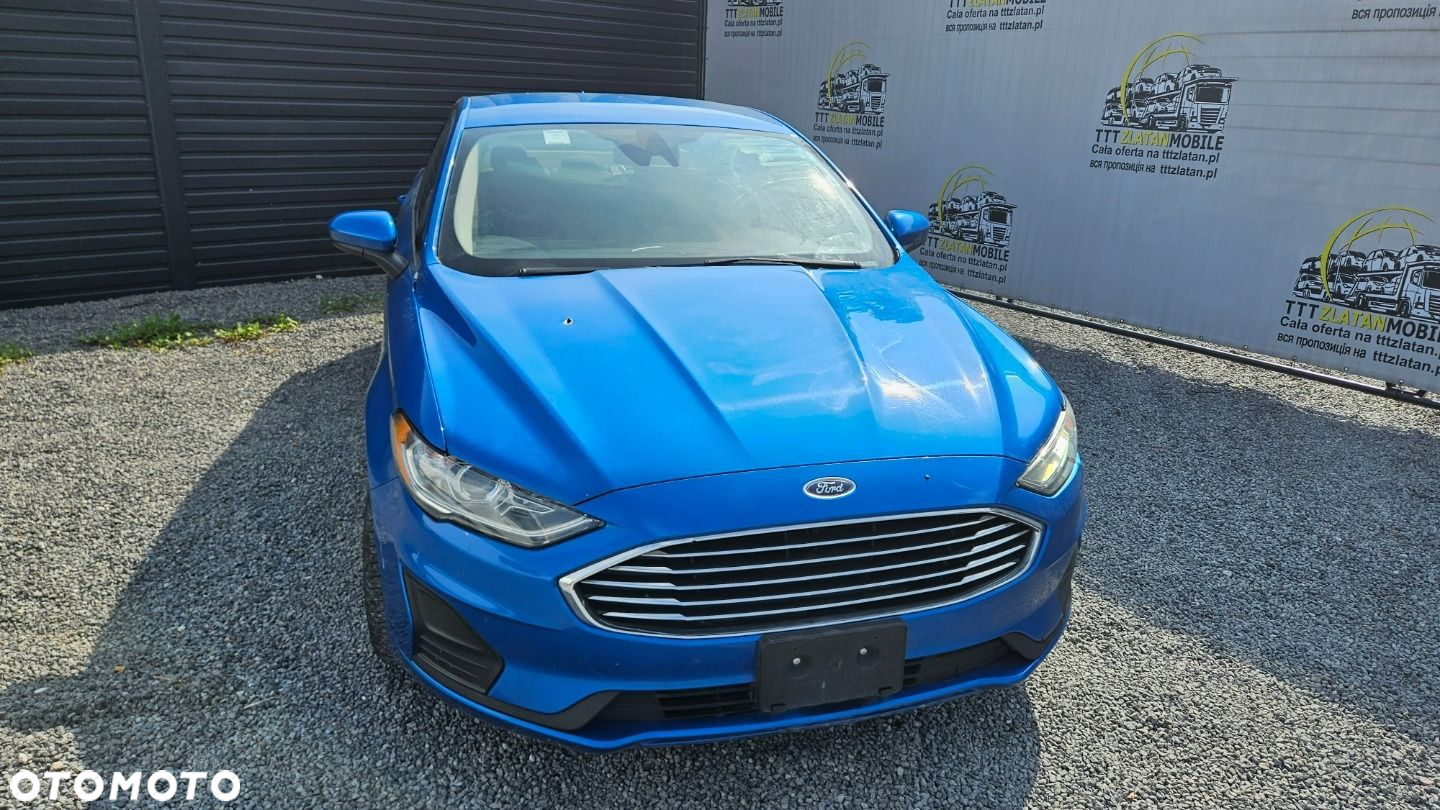 Ford Fusion - 7