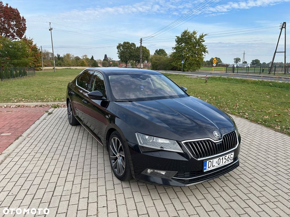 Skoda Superb 2.0 TDI L&K DSG - 1