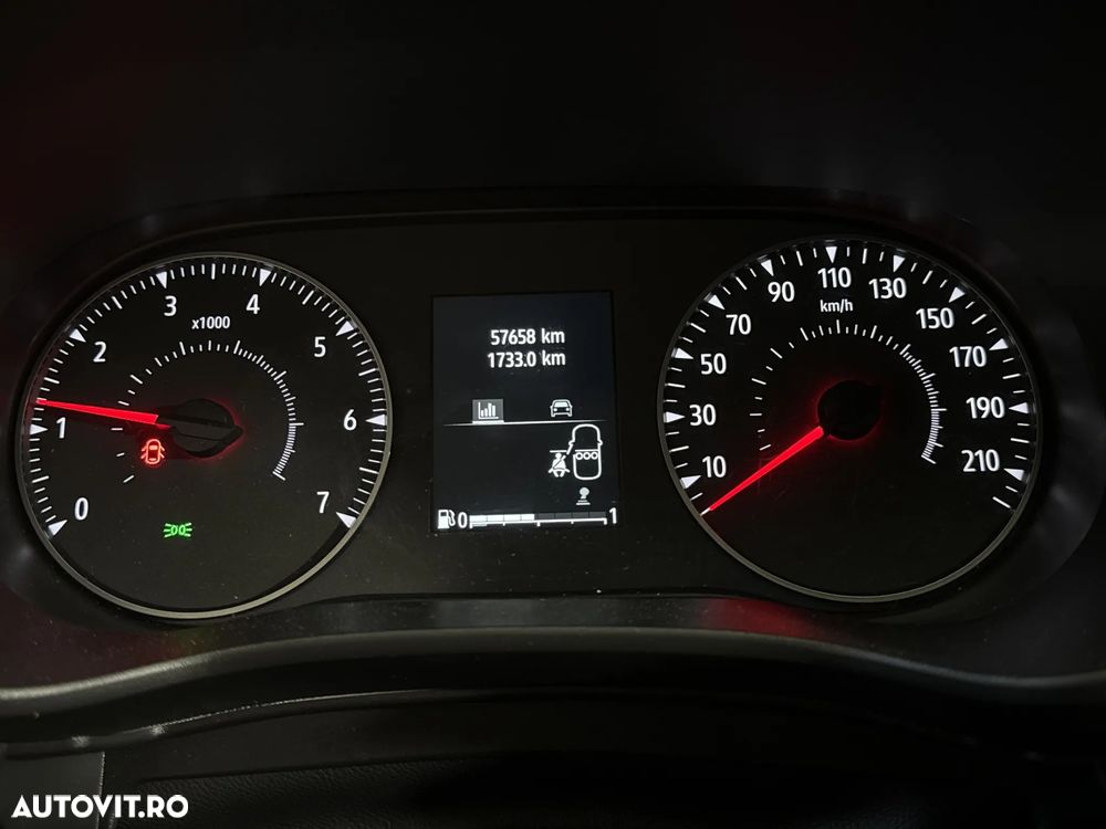 Dacia Sandero - 11