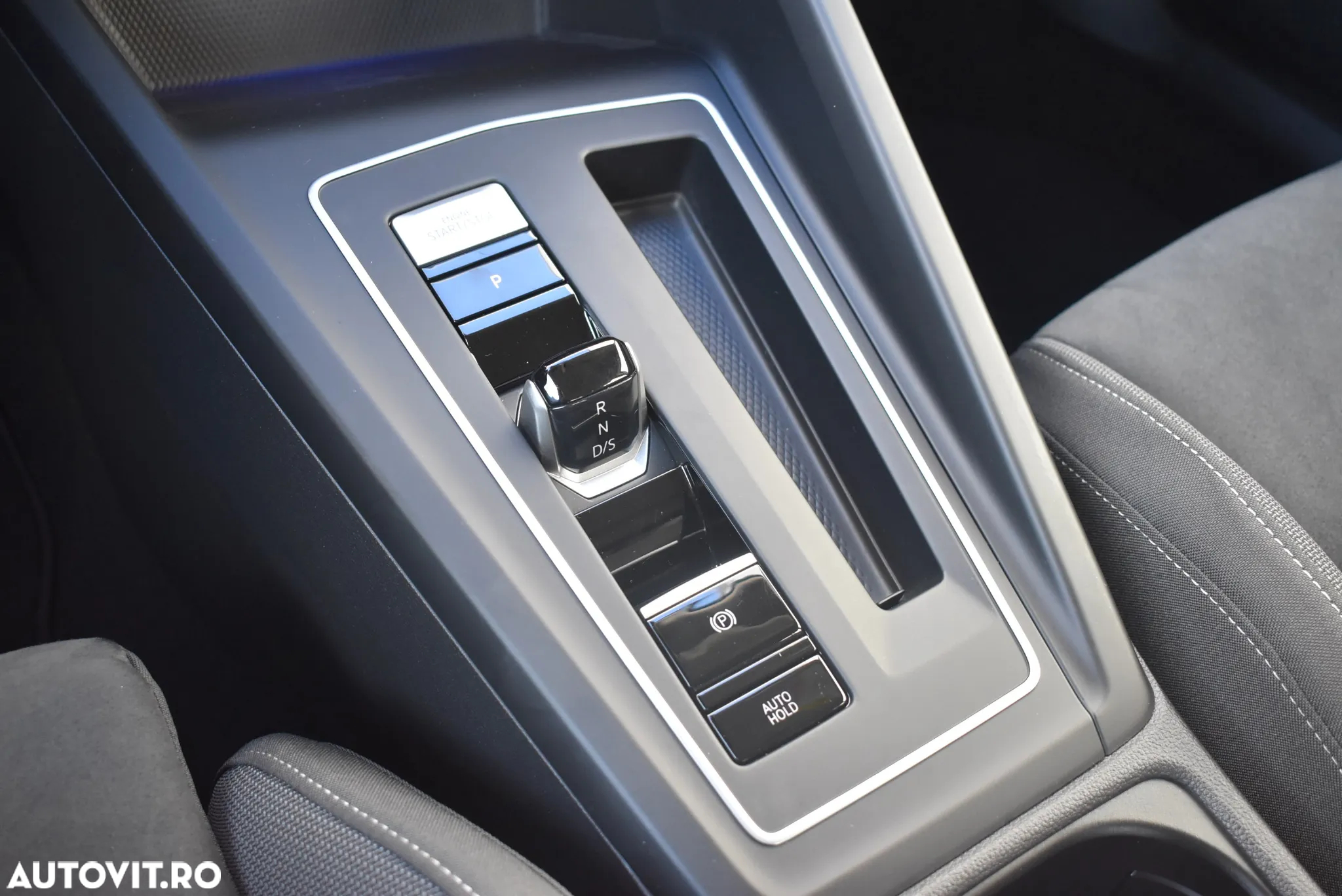Volkswagen Golf 1.5 eHybrid OPF DSG Style - 22