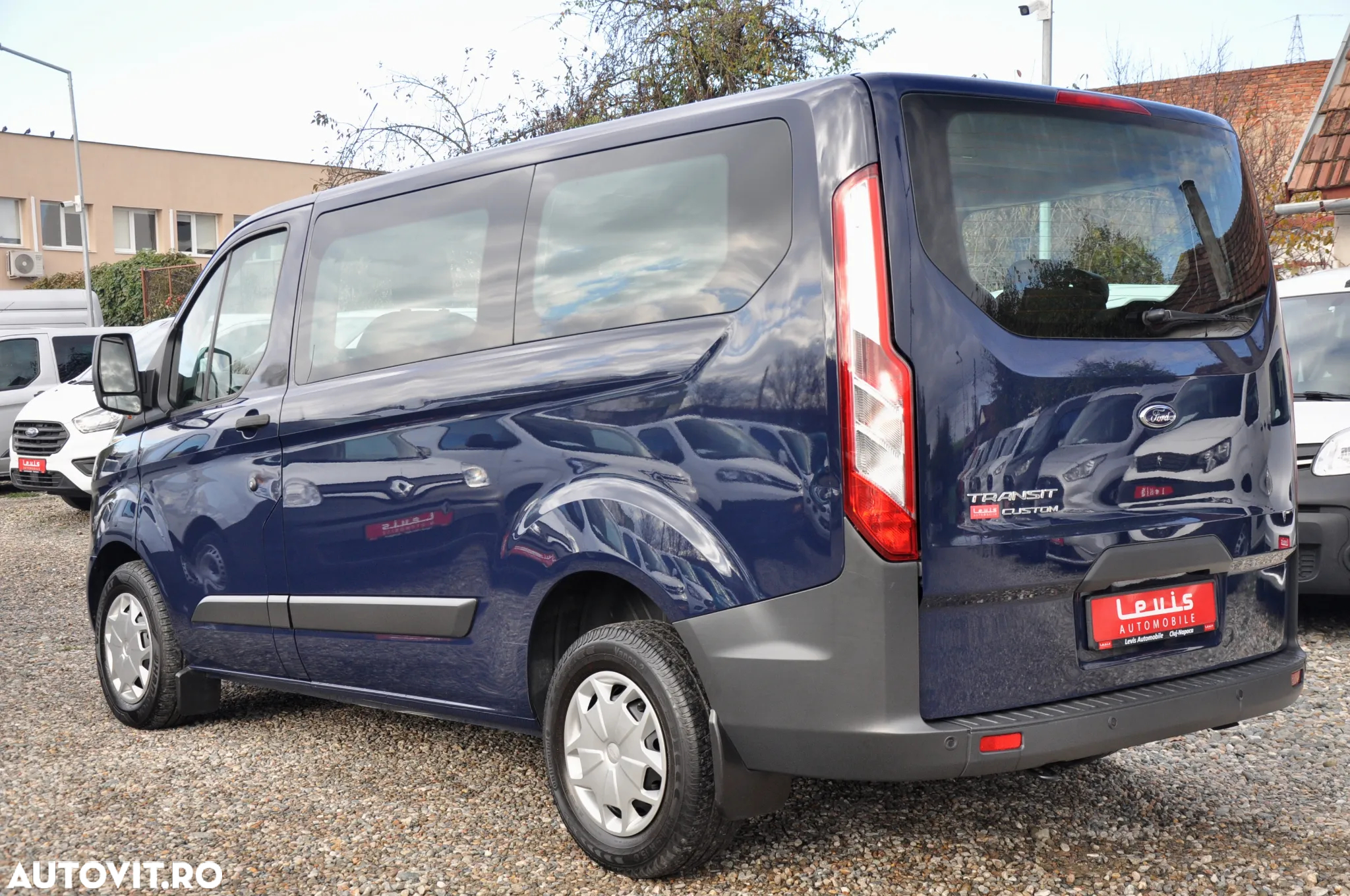 Ford Transit Custom Kombi 9 Locuri - 6