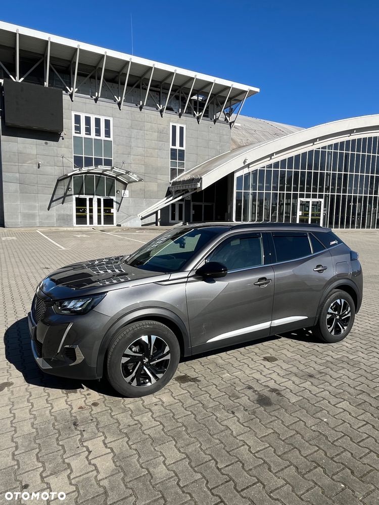 Peugeot 2008 PureTech 100 Allure S&S BVM6 - 22