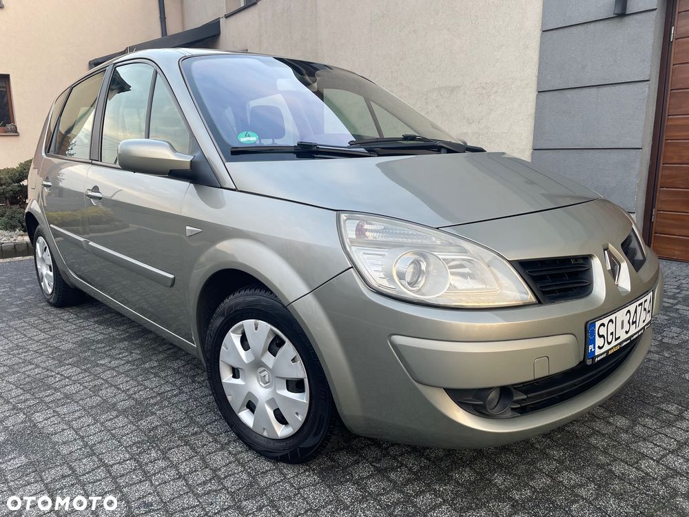 Renault Scenic 1.6 16V Family - 3