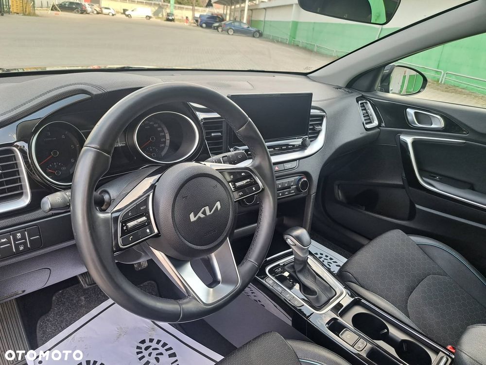 Kia XCeed 1.6 CRDi mHEV Prestige Line DCT - 27