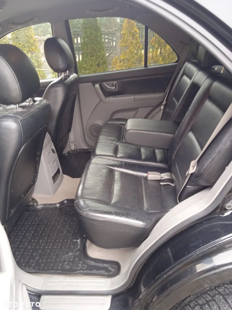 Kia Sorento - 11