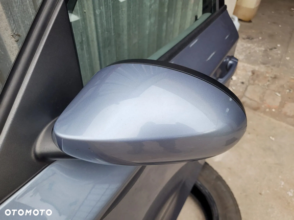lusterko prawe lub lewe  BMW SERIA I E87 120d
