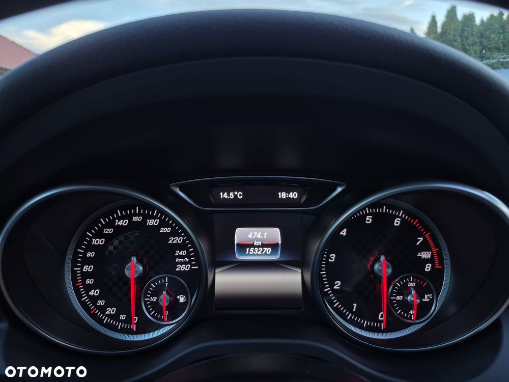 Mercedes-Benz Klasa A 160 AMG Line - 14