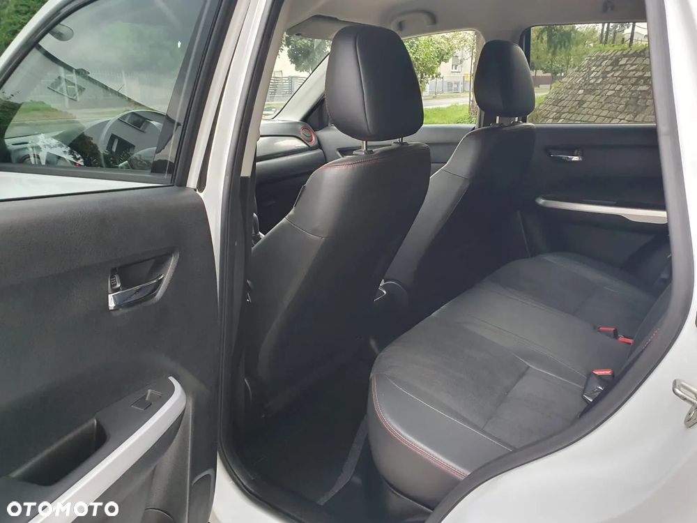 Suzuki Vitara 1.4 Boosterjet Premium 4WD - 21