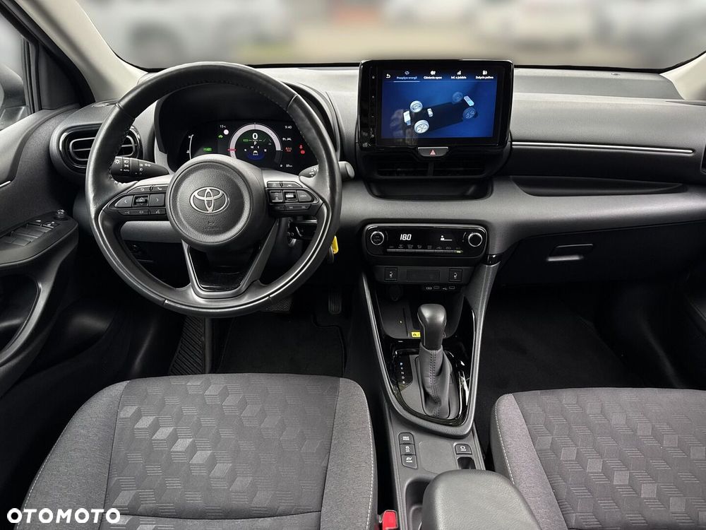 Toyota Yaris Hybrid 1.5 Style - 33