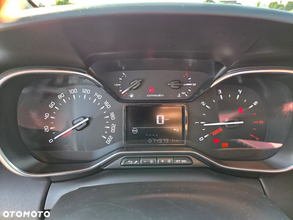 Citroën C3 Aircross 1.2 PureTech Shine S&S - 28