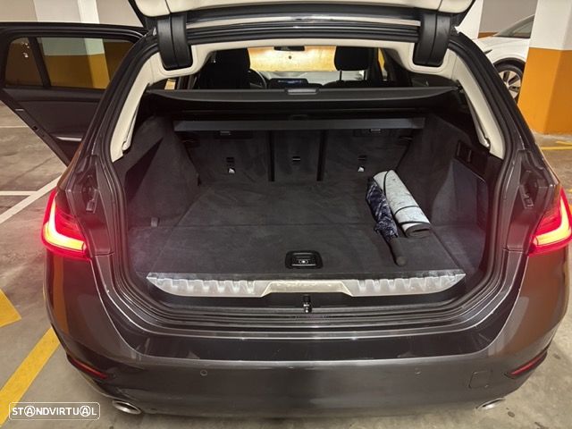 BMW 330 e Corporate Edition Auto - 2