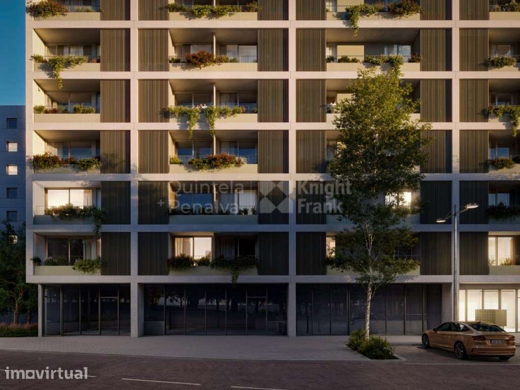 Apartamento T0 com varanda e estacionamento, nos Jardins d'Arrábida - Grande imagem: 3/20