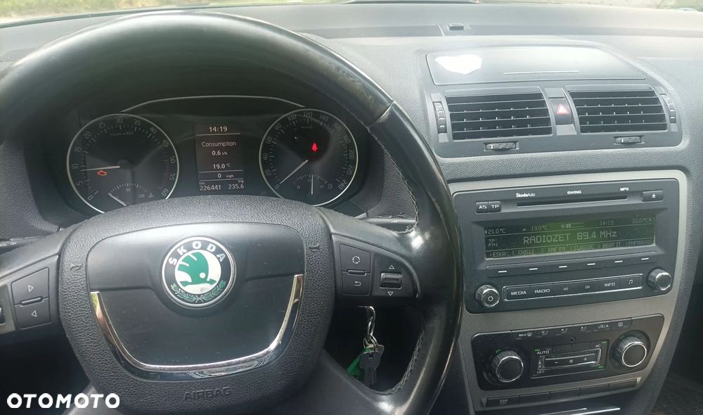 Skoda Octavia 2.0 TDI Ambiente - 2