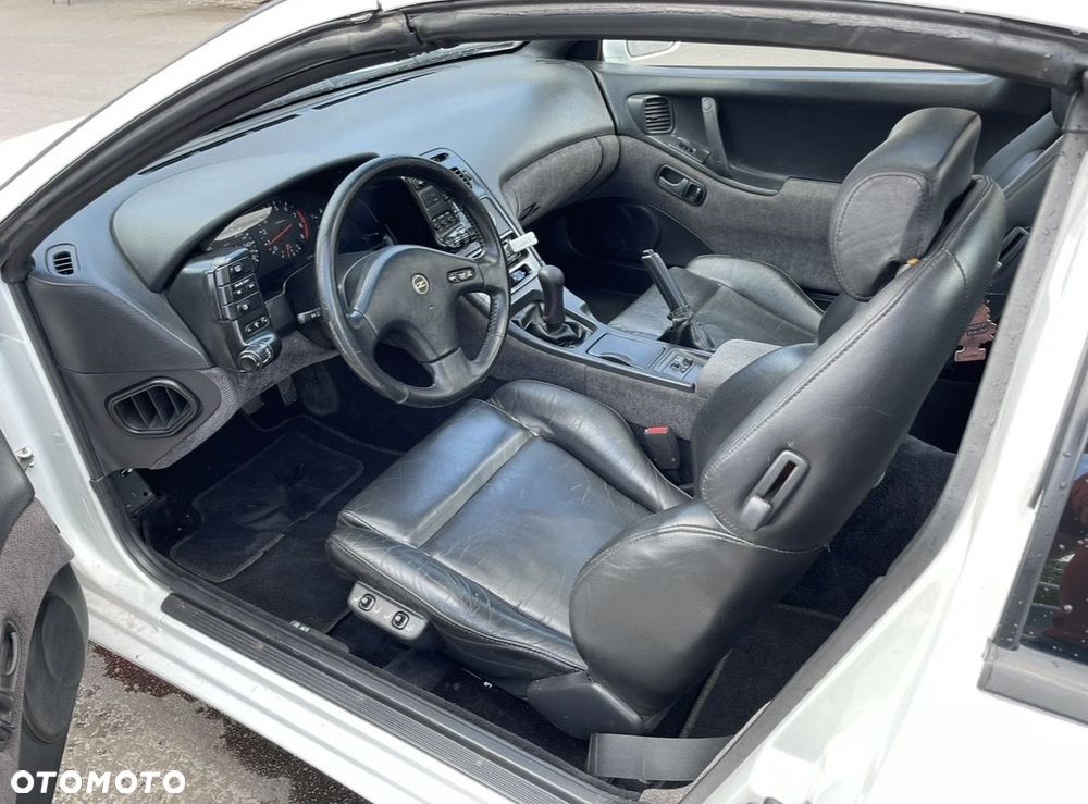 Nissan 300 ZX - 6