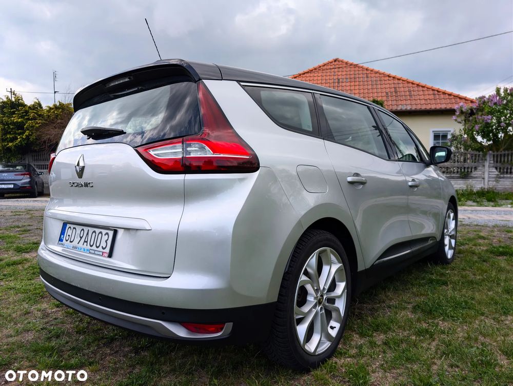 Renault Grand Scenic BLUE dCi 120 BLACK EDITION - 3