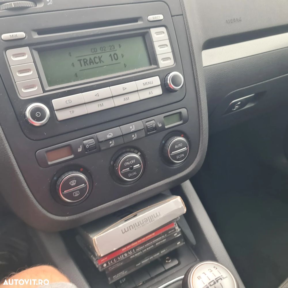 Volkswagen Golf 1.6 Goal - 22