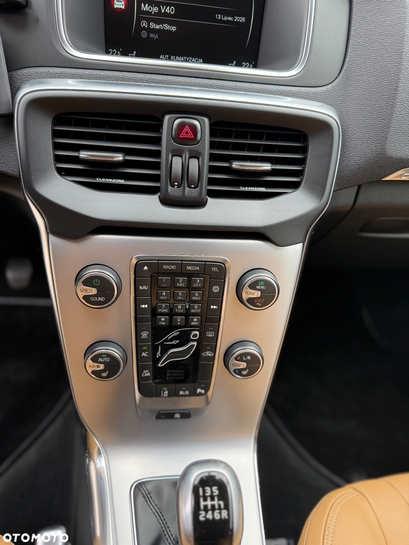 Volvo V40 Cross Country D3 Drive-E Summum - 11