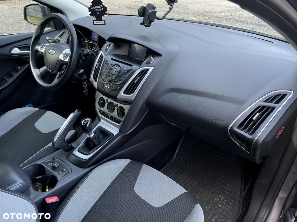 Ford Focus 1.6 TDCi DPF Start-Stopp-System Champions Edition - 23