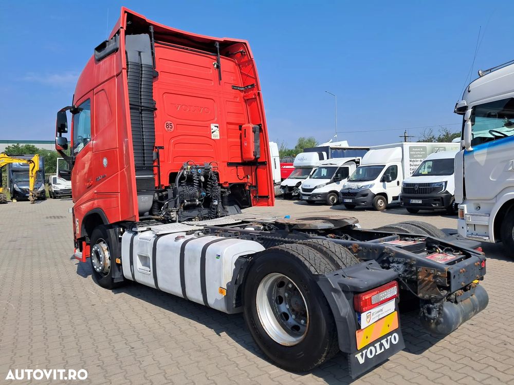 Volvo FH 460 GLOBETROTTER 470CP AUTOMAT EURO 6 - 3