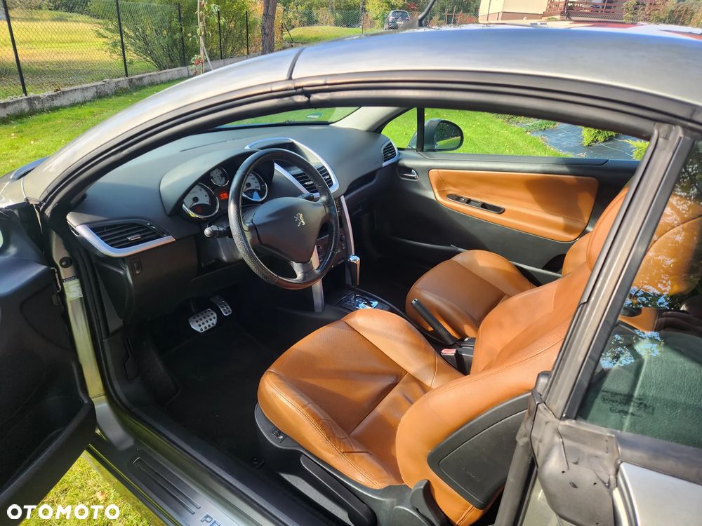 Peugeot 207 120 Automatik Premium - 10
