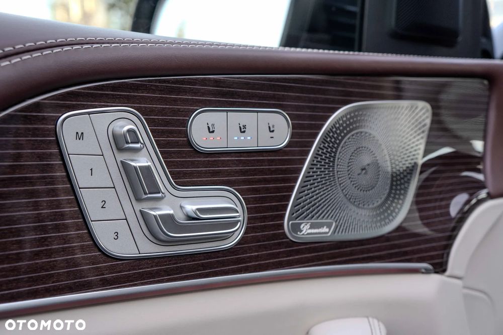 Mercedes-Benz GLS Maybach 600 4-Matic - 16
