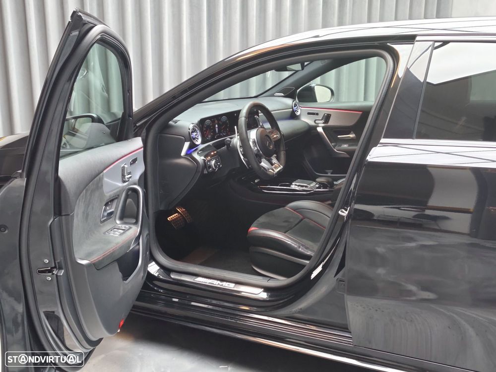 Mercedes-Benz A 35 AMG 4Matic - 8