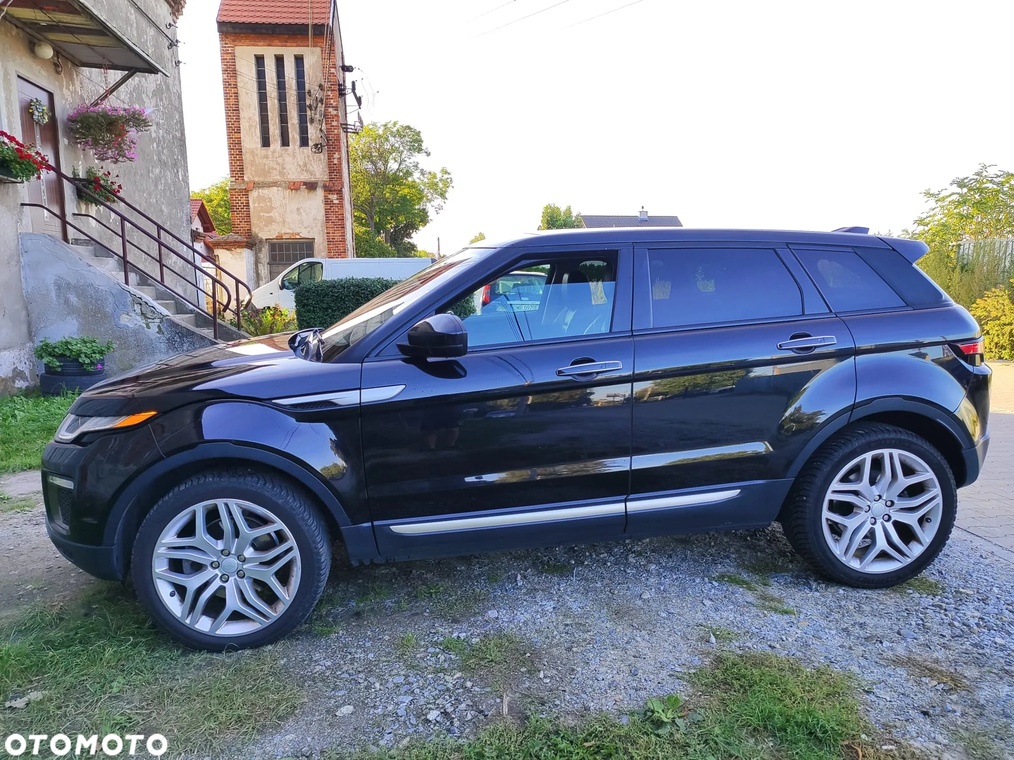 Land Rover Range Rover Evoque - 14