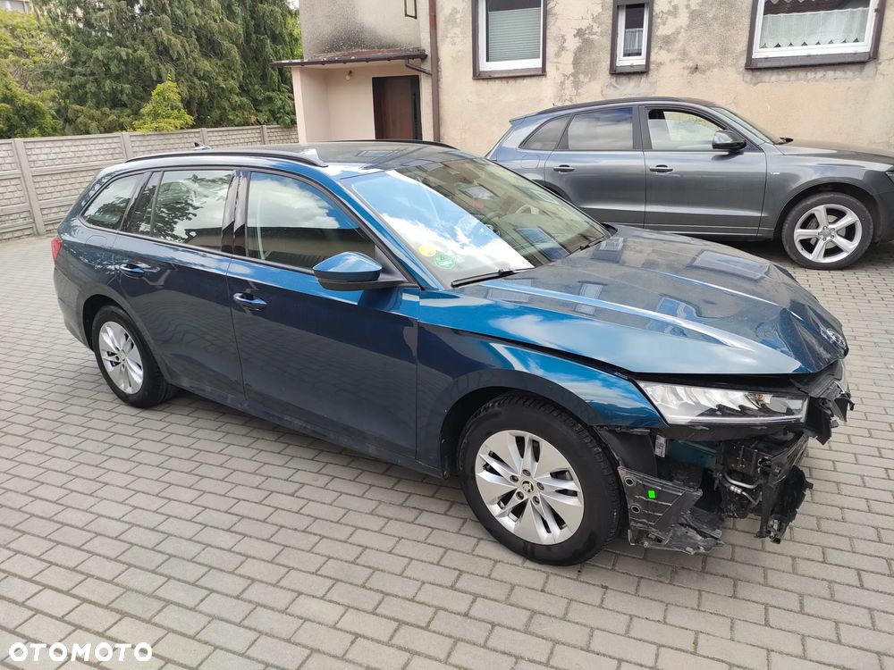 Skoda Octavia - 3