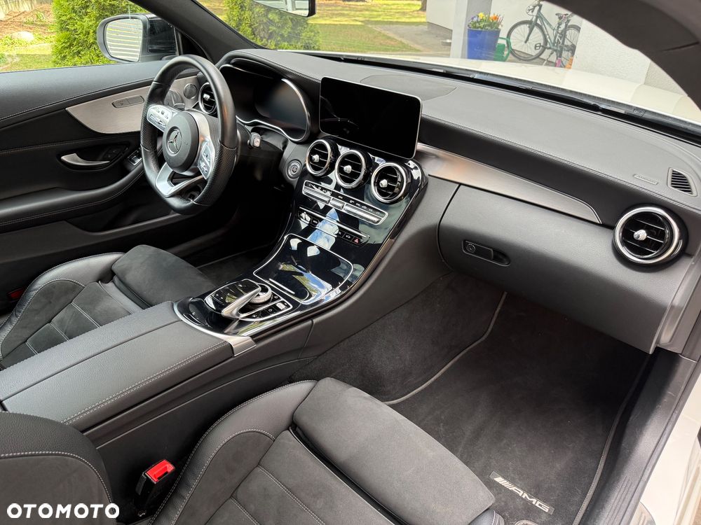 Mercedes-Benz Klasa C 220 d 4Matic 9G-TRONIC AMG Line - 20